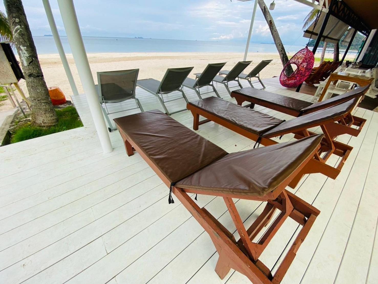 Talay Sai @ Thung Wua Laen Hotel Pathiu Buitenkant foto